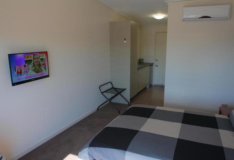 모텔 Black Rock Inn