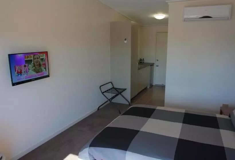 فندق على الطريق Black Rock Inn