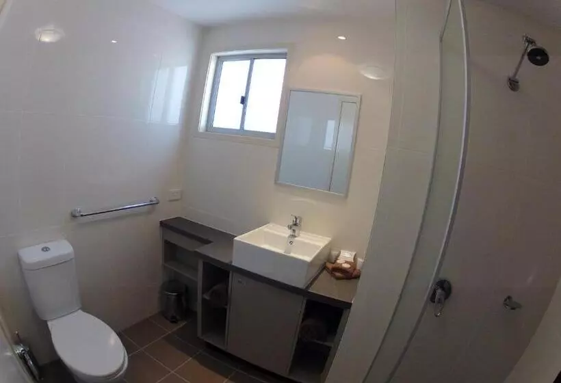 فندق على الطريق Black Rock Inn