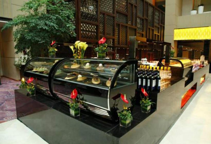 Отель Palace Garden And Resorts