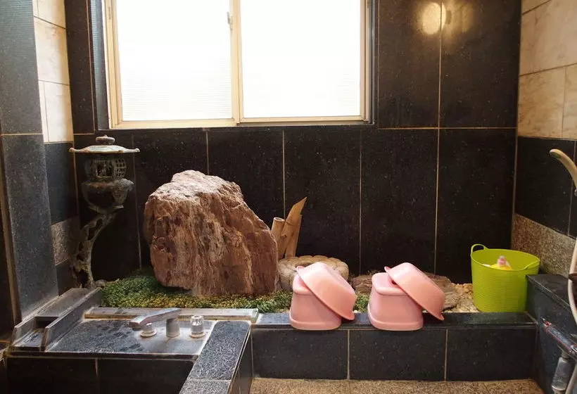 Pensione Guesthouse Hiiragi