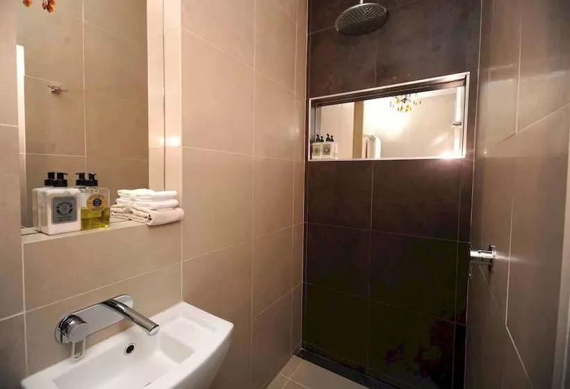 ペンション Springhill House On Pardalote