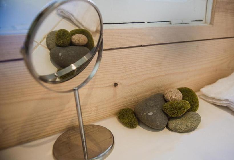 Surprenantes   L île Mystérieuse