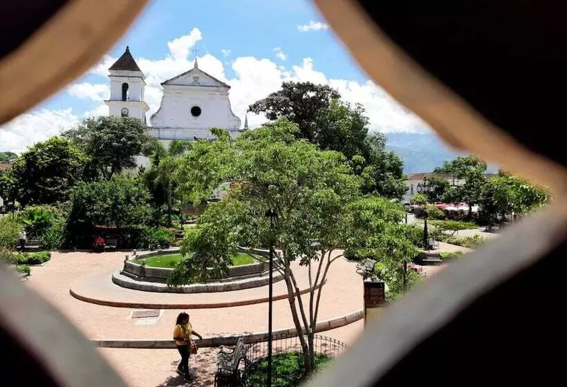 ホテル Caseron Del Parque