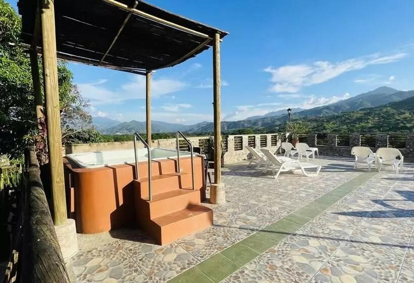 ホテル Caseron Del Parque
