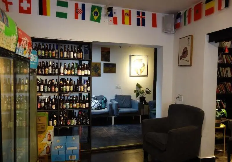 هتل Dayin International Youth Hostel   Shanghai Oriental Pearl Lujiazui Branch