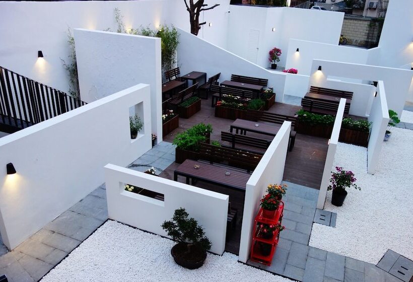 Hotel Dayin International Youth Hostel Shanghai Oriental Pearl Lujiazui Branch