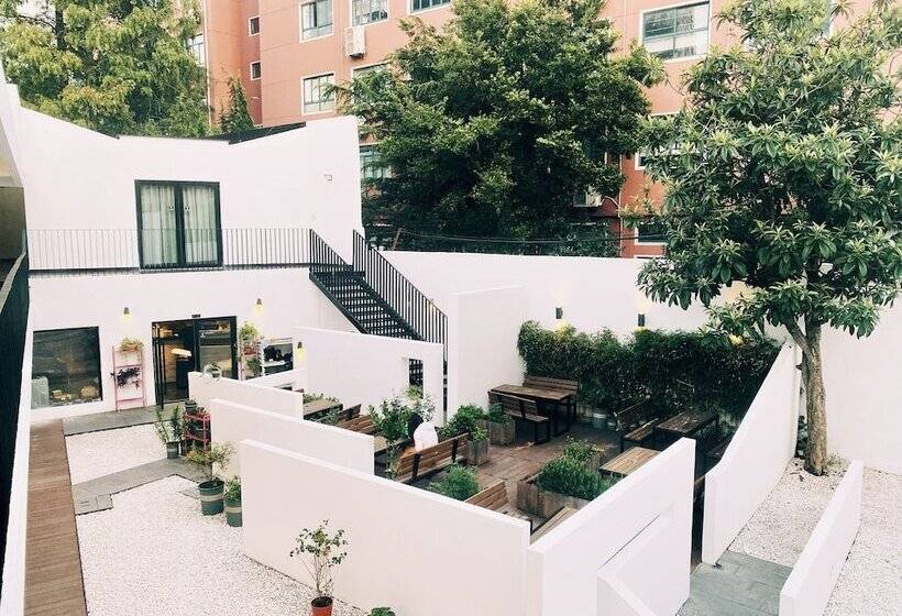 Hotel Dayin International Youth Hostel Shanghai Oriental Pearl Lujiazui Branch