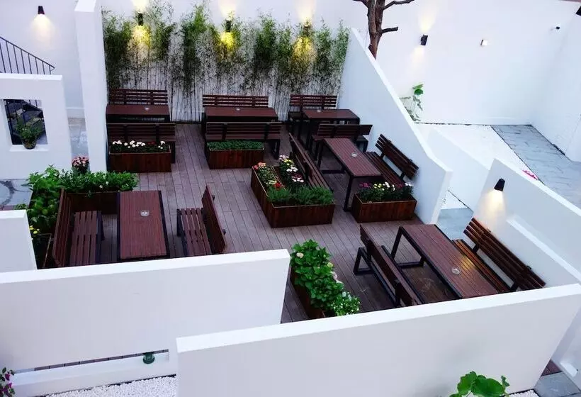 Hotelli Dayin International Youth Hostel   Shanghai Oriental Pearl Lujiazui Branch