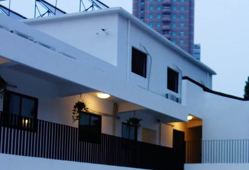 Hotel Dayin International Youth Hostel Shanghai Oriental Pearl Lujiazui Branch