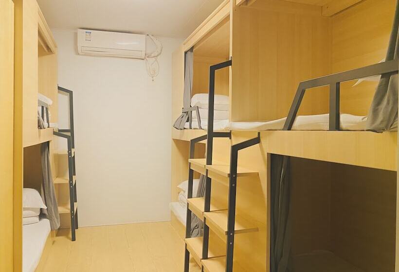 Hotel Dayin International Youth Hostel Shanghai Oriental Pearl Lujiazui Branch