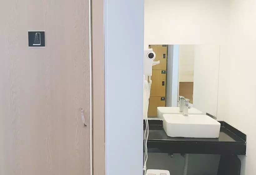 Hotelli Dayin International Youth Hostel   Shanghai Oriental Pearl Lujiazui Branch