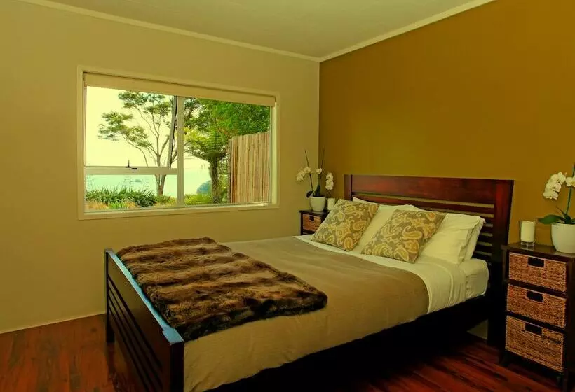 Koi Roc Waiheke Island Accommodation