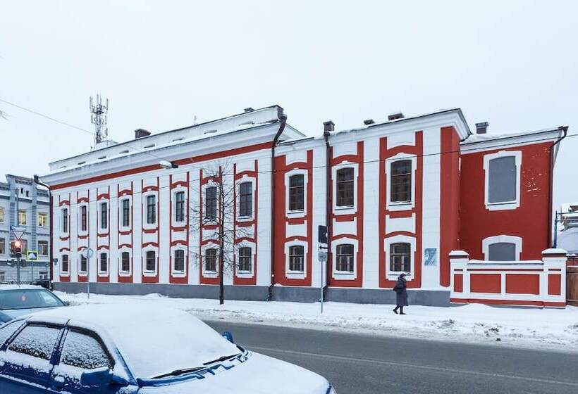 Saracen Hostel On Bolshaya Krasnaya