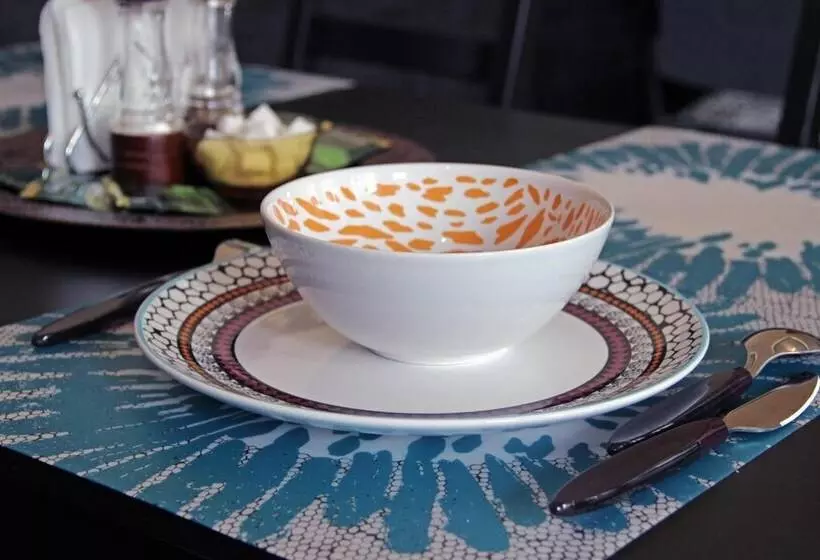 Saracen Hostel On Bolshaya Krasnaya