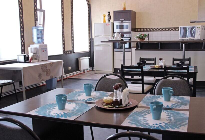 Saracen Hostel On Bolshaya Krasnaya