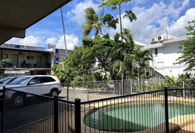 Cairns City Motel