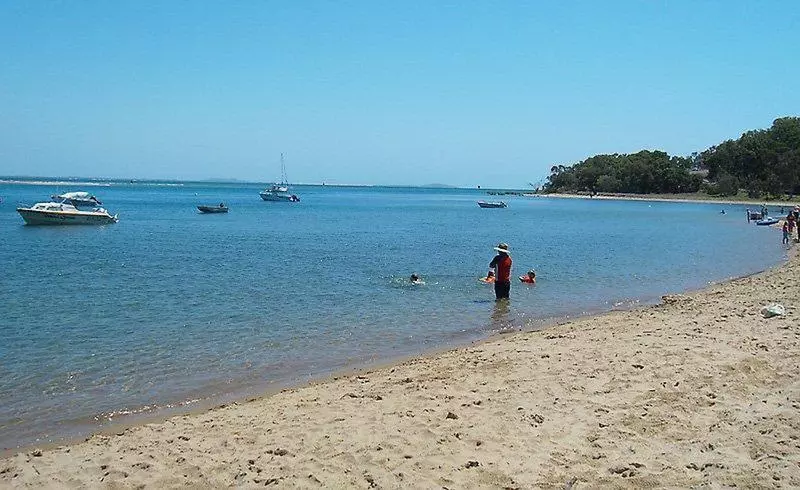Отель 1770 Beach Shacks