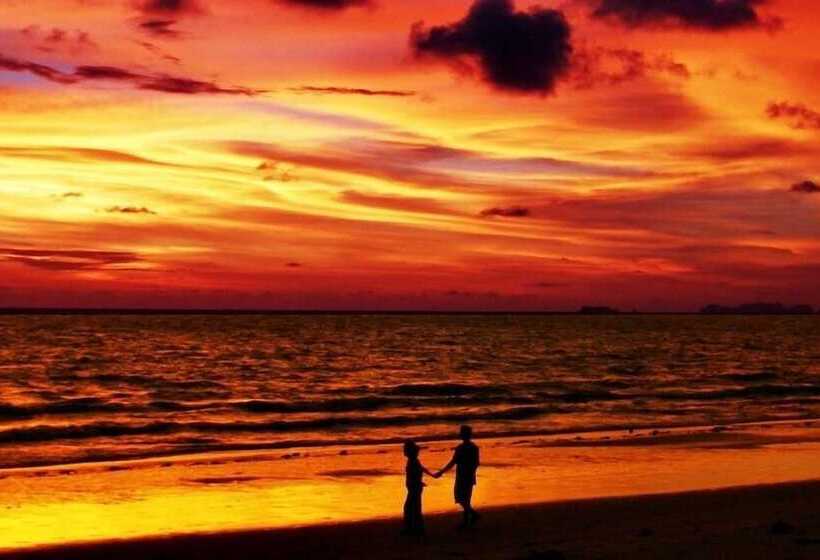 Отель Aloha Lanta