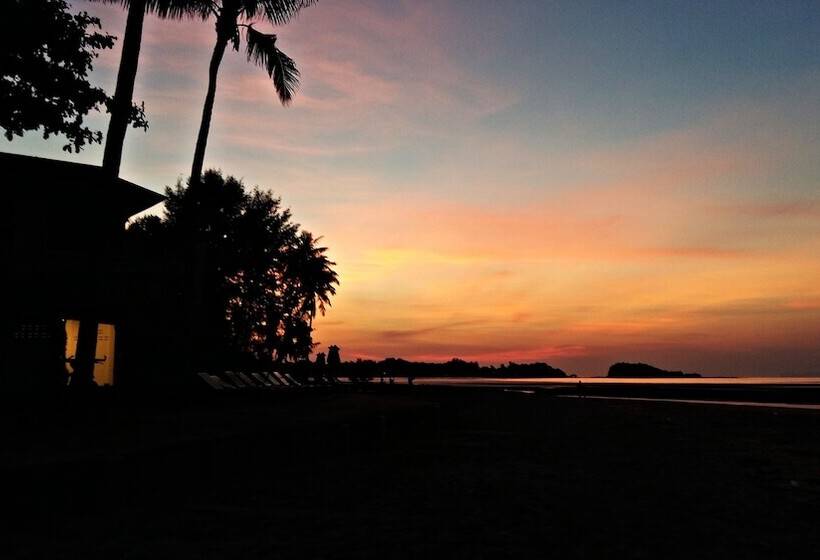 Отель Aloha Lanta