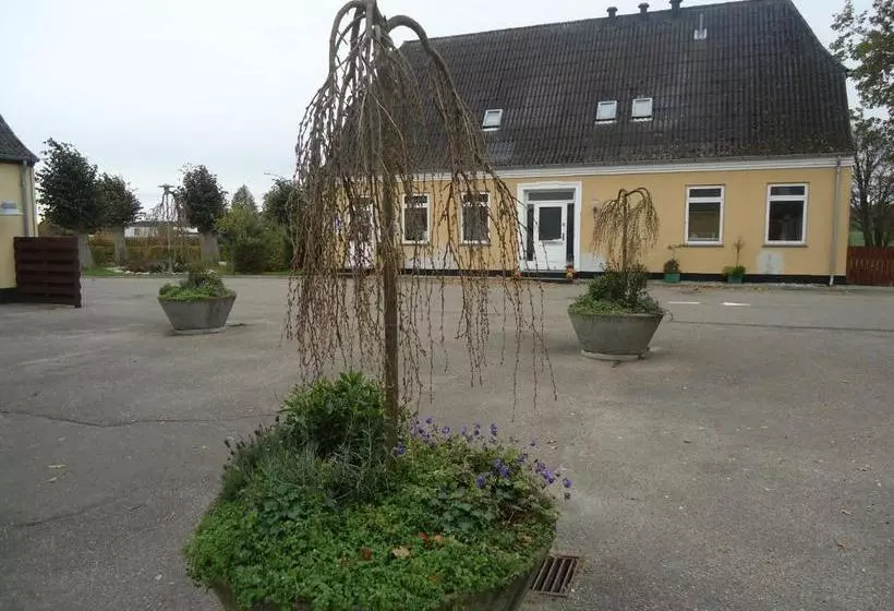 בית מלון כפרי Danhostel Køge