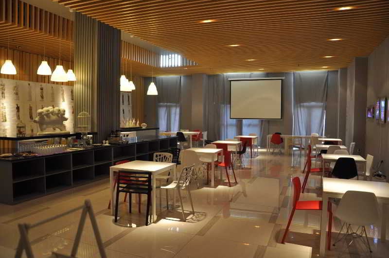 Hotel E518 Boutique Art