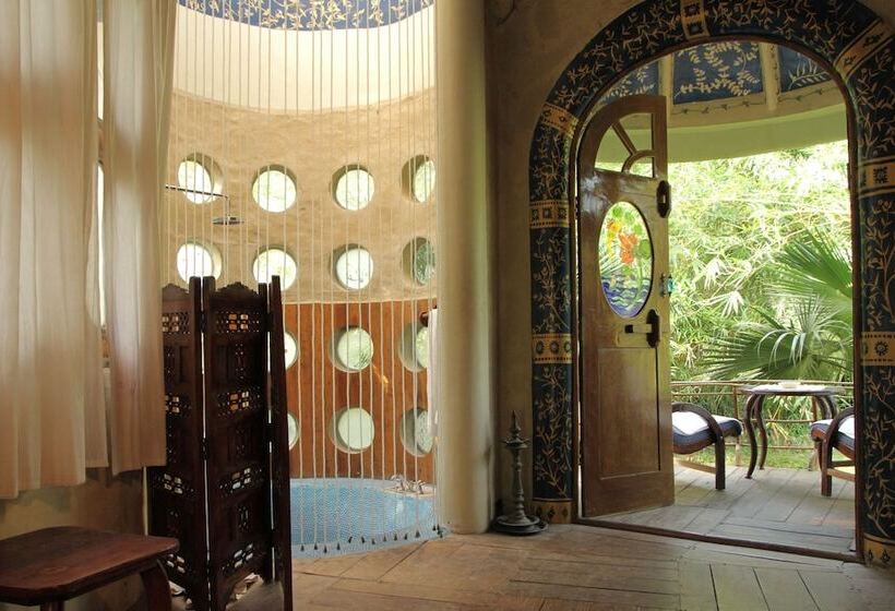 ホテル Eden Garden Ayurvedic Health Retreat