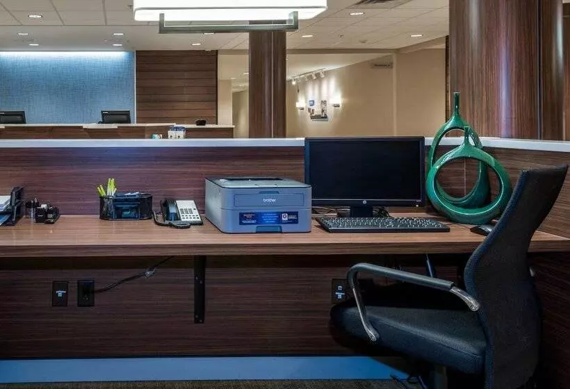 ホテル Fairfield Inn & Suites By Marriott Enterprise