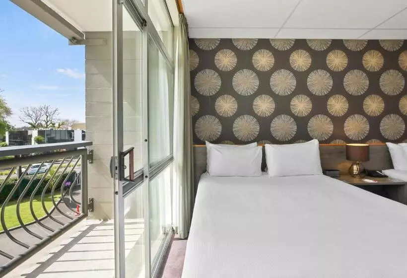 Heartland Ambassador Hotel Hamilton