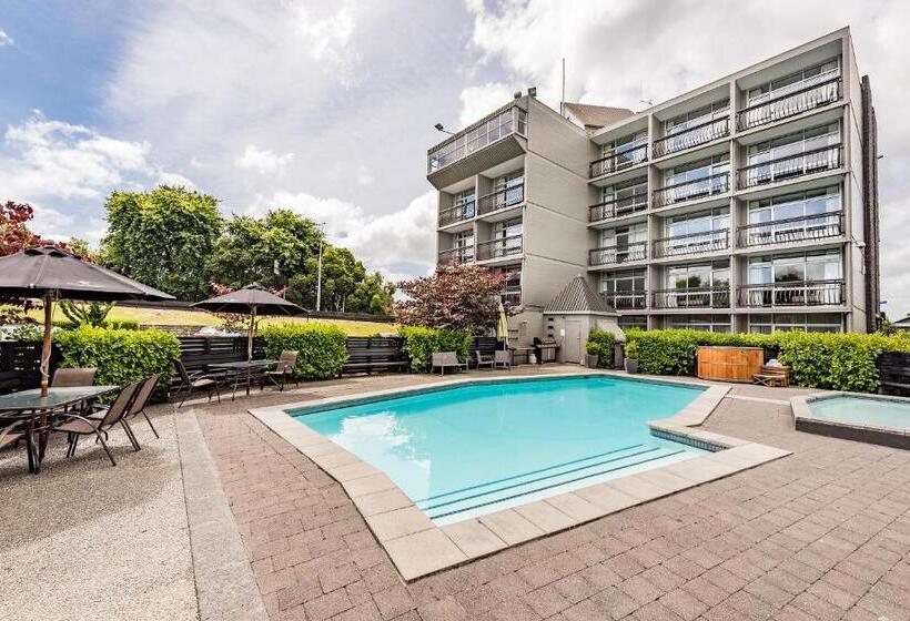 Heartland Ambassador Hotel Hamilton