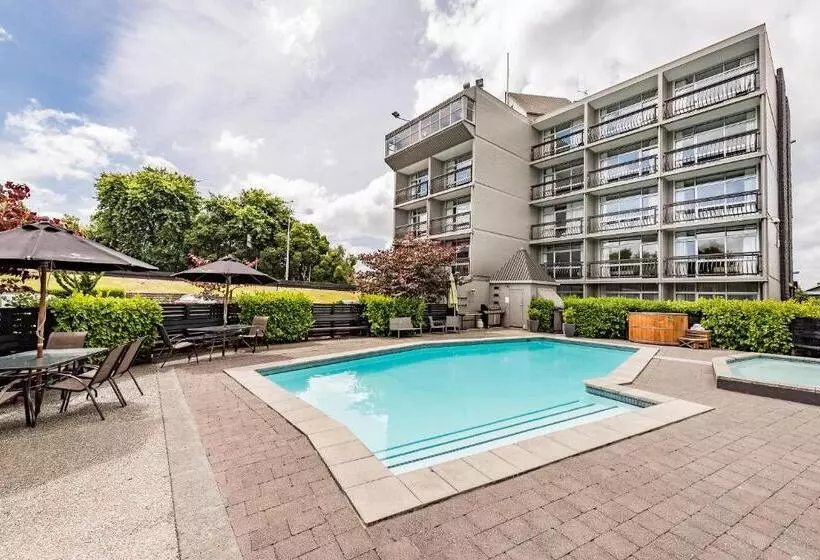 Heartland Ambassador Hotel Hamilton