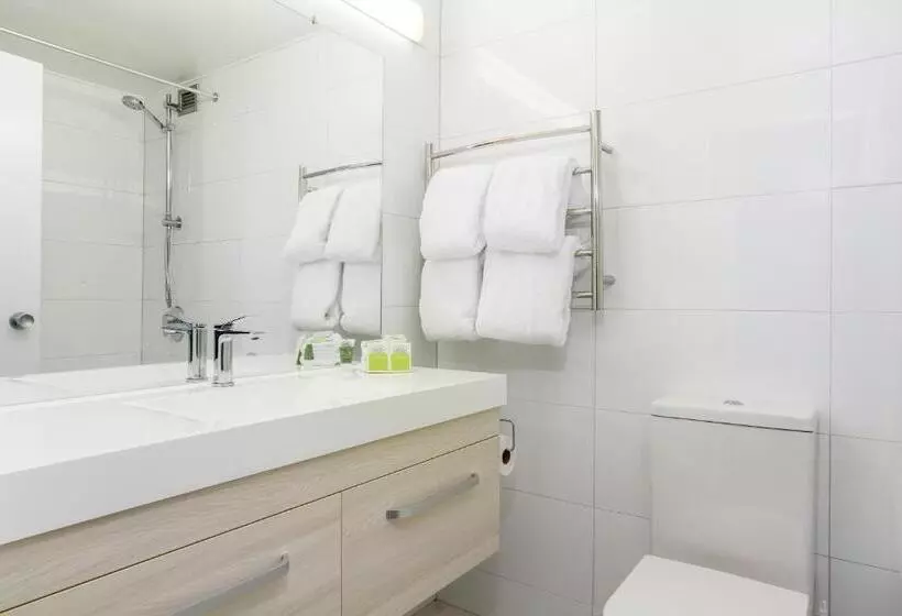 Heartland Ambassador Hotel Hamilton