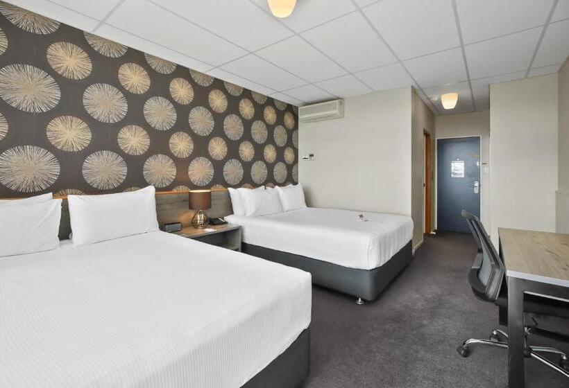 Heartland Ambassador Hotel Hamilton