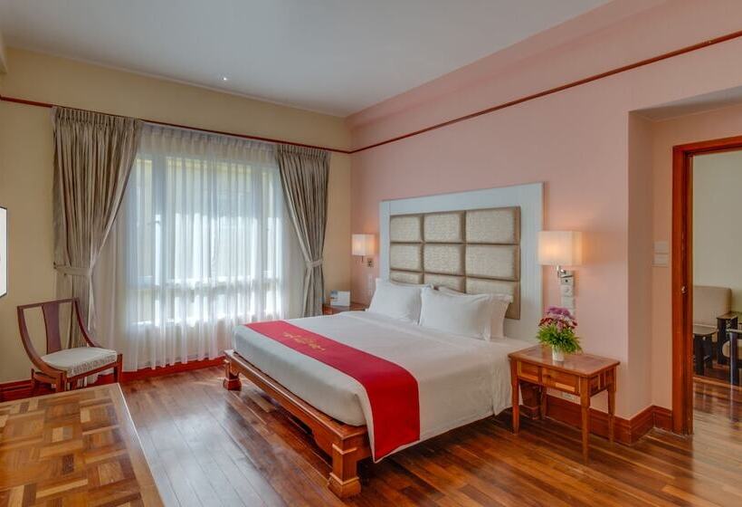 هتل Thansur Sokha