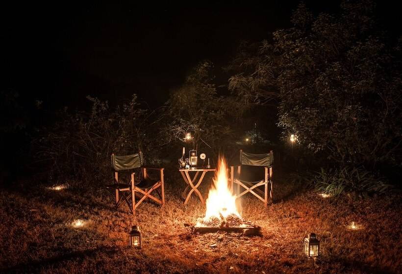 Отель The Machan