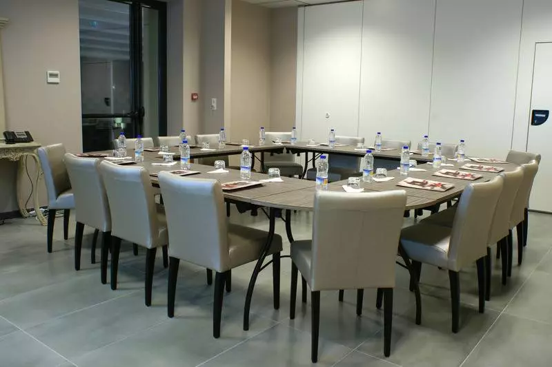 هتل The Originals Boutique, Hôtel La Grange, Niort