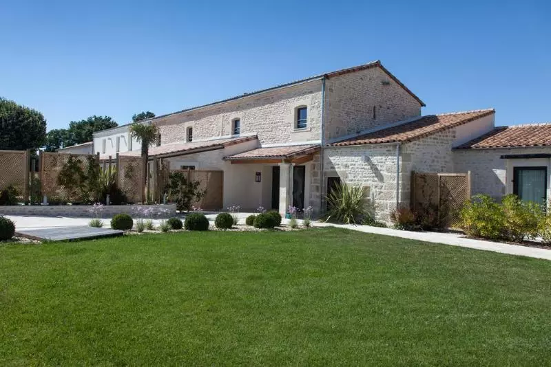 هتل The Originals Boutique, Hôtel La Grange, Niort