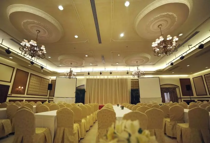 בית מלון כפרי Villa Caceres