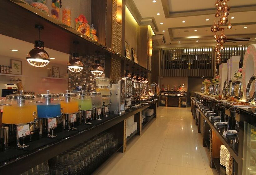 فندق Villa Caceres