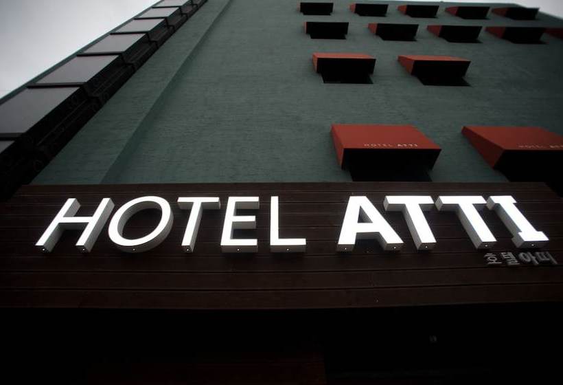 ペンション Atti Guesthouse