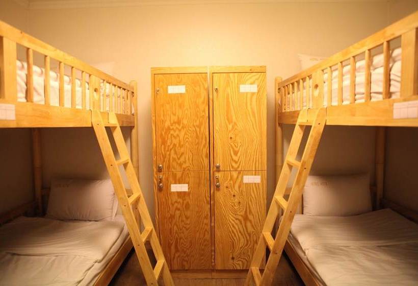 ペンション Atti Guesthouse