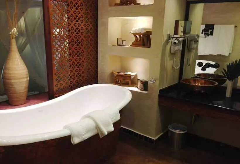 The Royal Senchi Hotel And Resort