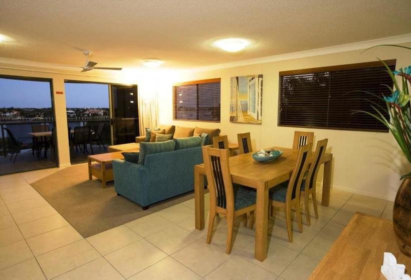 Riverdance Apartments