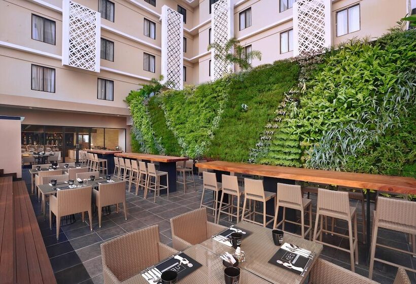 The Alana Hotel & Conference Center Malioboro Yogyakarta By Aston