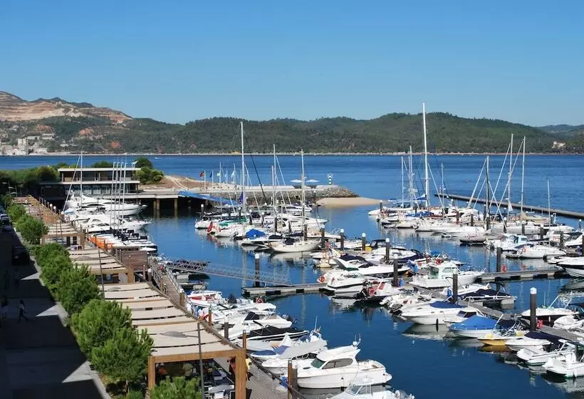 Troia Residence by The Editory  Apartamentos Marina