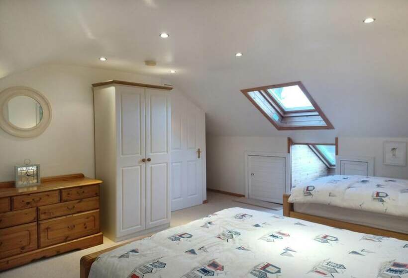 3bd Home From Home In Newtownabbey