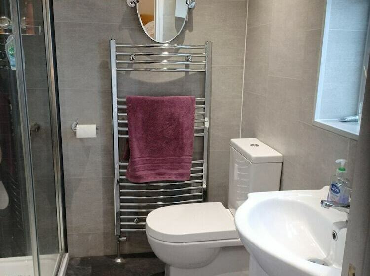 3bd Home From Home In Newtownabbey