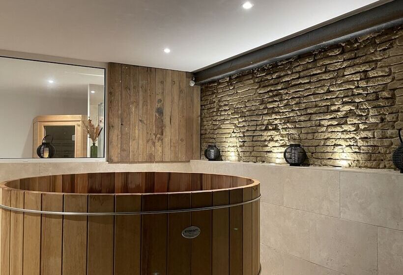 민박 Domaine De Quintalone