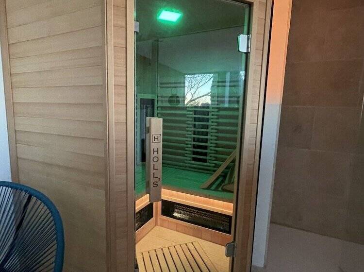 민박 Domaine De Quintalone