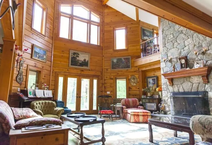 Aamiaismajoitus (B&B) Honey Maple Grove Bnb